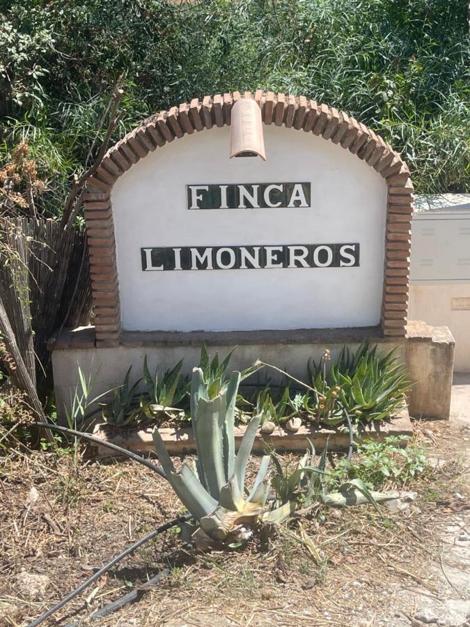 Finca Limoneros Lägenhet Alora Exteriör bild